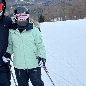 Columbia large insulated ski jacket